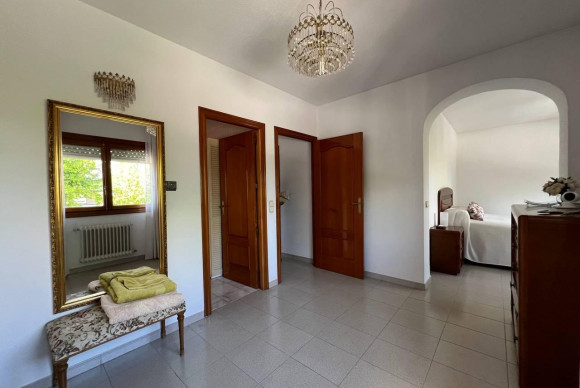 Revente - House - Pozuelo de Alarcon - Zona Pueblo