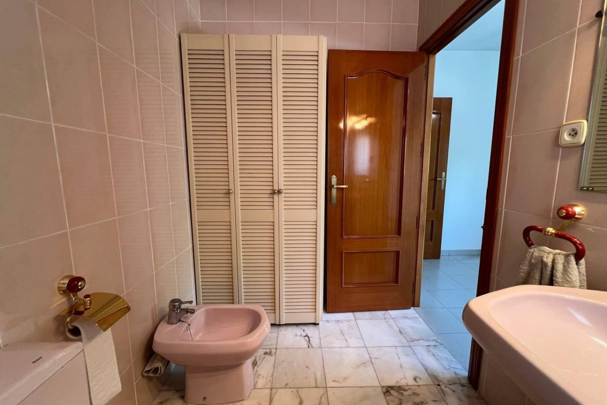 Revente - House - Pozuelo de Alarcon - Zona Pueblo