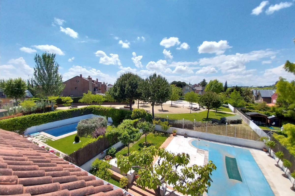 Revente - House - Pozuelo de Alarcon - Zona Pueblo