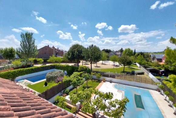 Revente - House - Pozuelo de Alarcon - Zona Pueblo