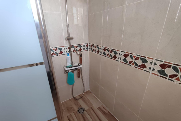 Reventa - Apartamento / piso - Torrevieja - Paseo maritimo