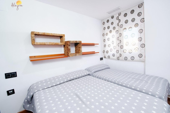 Revente - Appartement - Torrevieja - Paseo maritimo