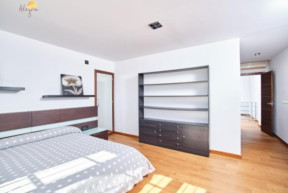 Revente - Appartement - Torrevieja - Paseo maritimo