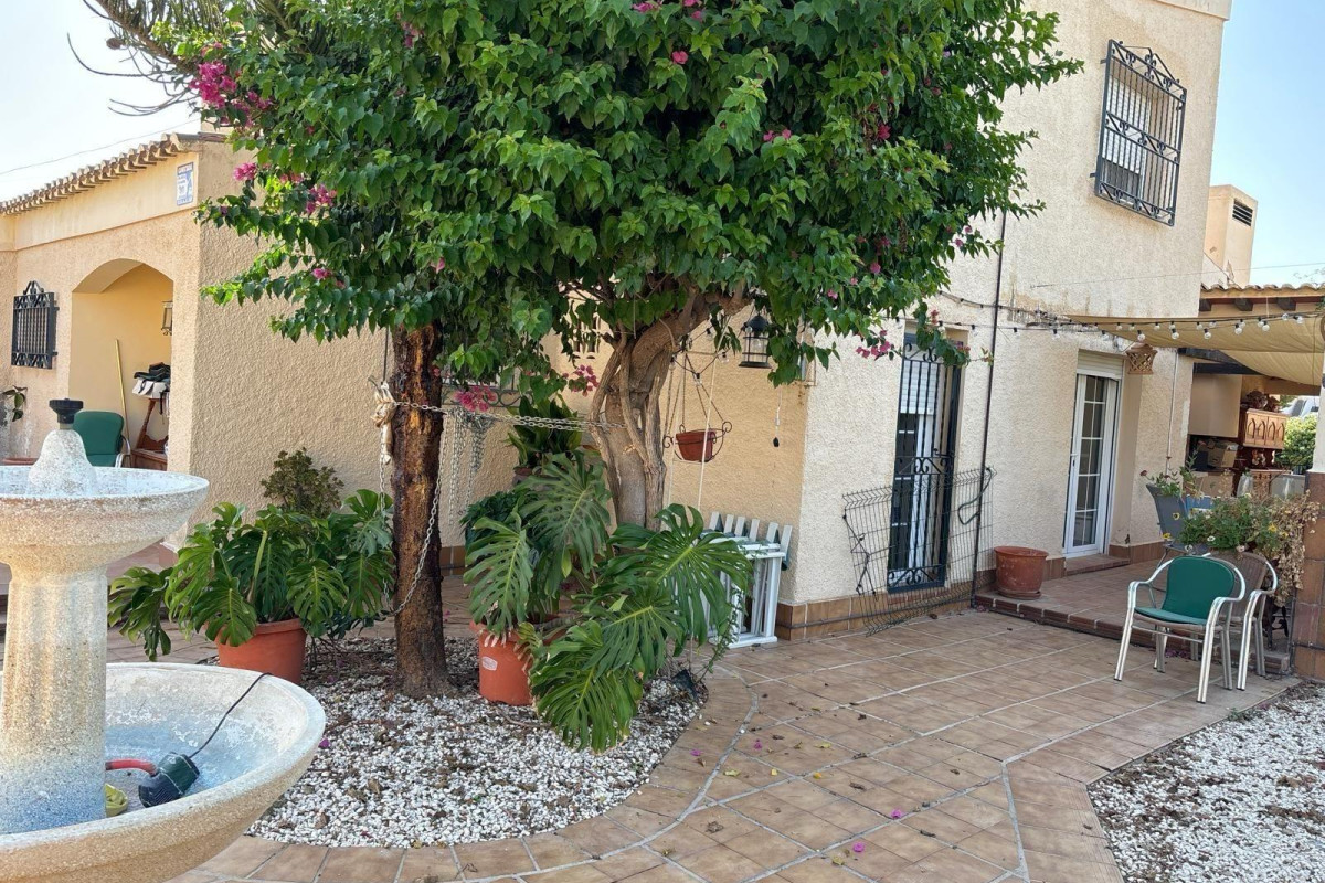 Herverkoop - Villa - Torrevieja - Los Balcones - Los Altos del Edén