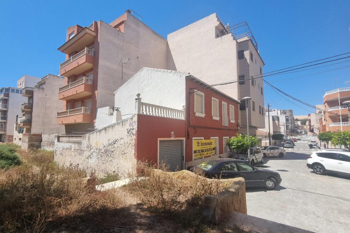 Herverkoop - Terrein - Guardamar del Segura - CENTRO