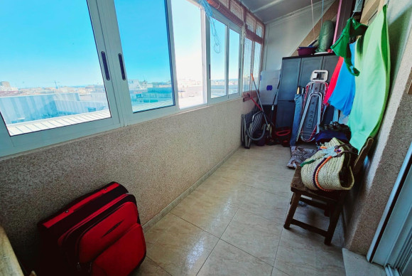 Herverkoop - Appartement  - Torrevieja - Estacion de autobuses