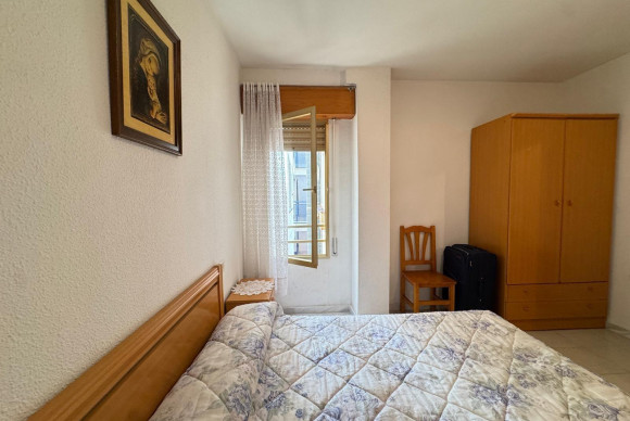 Resale - Apartment  - Torrevieja - Centro