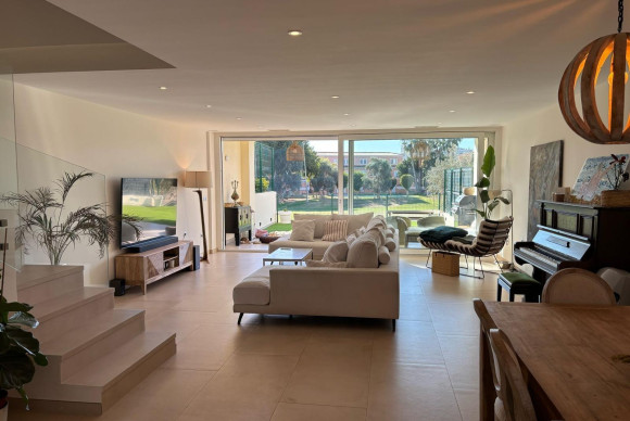 Revente - Pareado - San Juan Playa - Golf