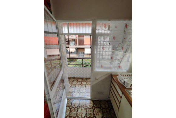 Herverkoop - Appartement  - Alicante - Juan XXIII
