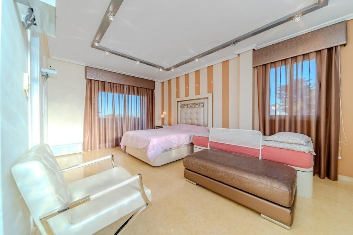 Reventa - Villa de Lujo - Torrevieja - Torre la mata