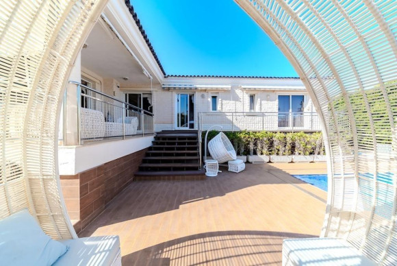 Reventa - Villa de Lujo - Torrevieja - Torre la mata