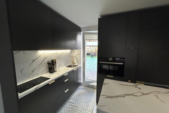 Revente - Appartement - Torrevieja - Centro