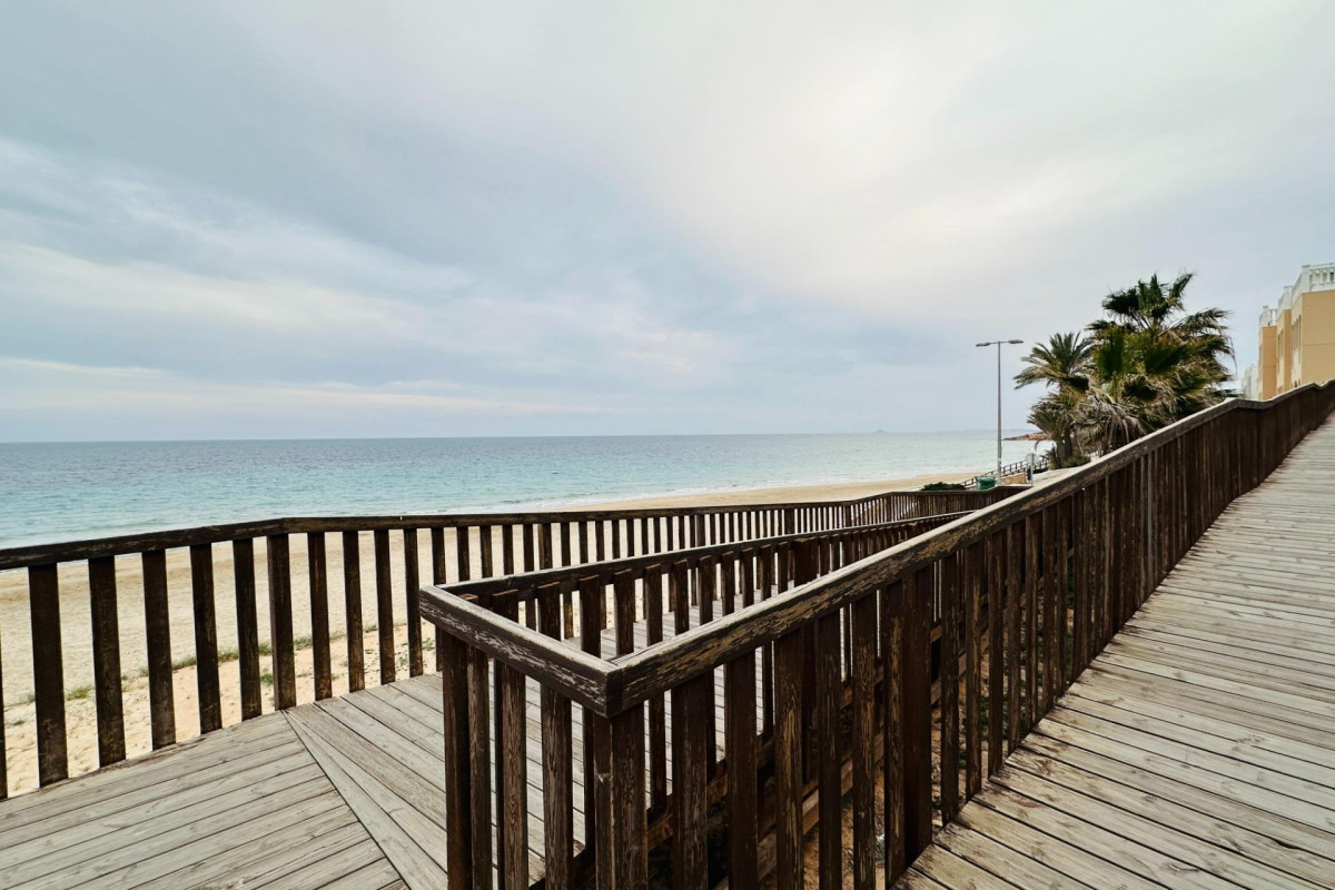 Reventa - Apartamento / piso - Pilar de la Horadada - Mil Palmeras