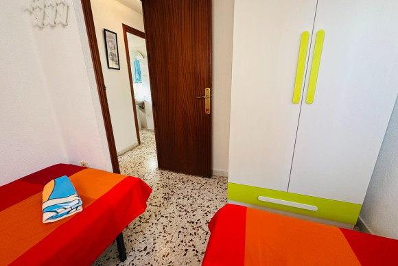 Reventa - Apartamento / piso - Pilar de la Horadada - Mil Palmeras