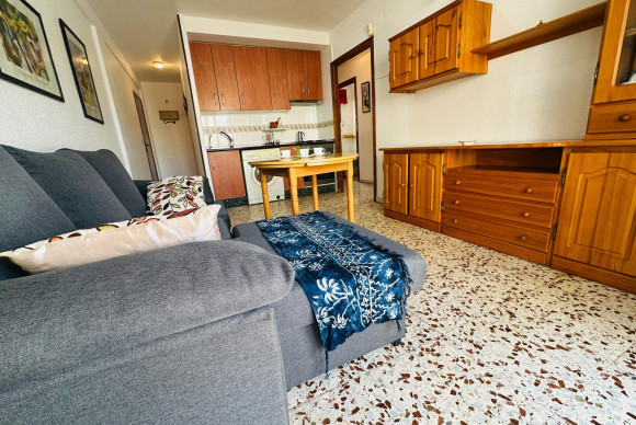 Reventa - Apartamento / piso - Pilar de la Horadada - Mil Palmeras