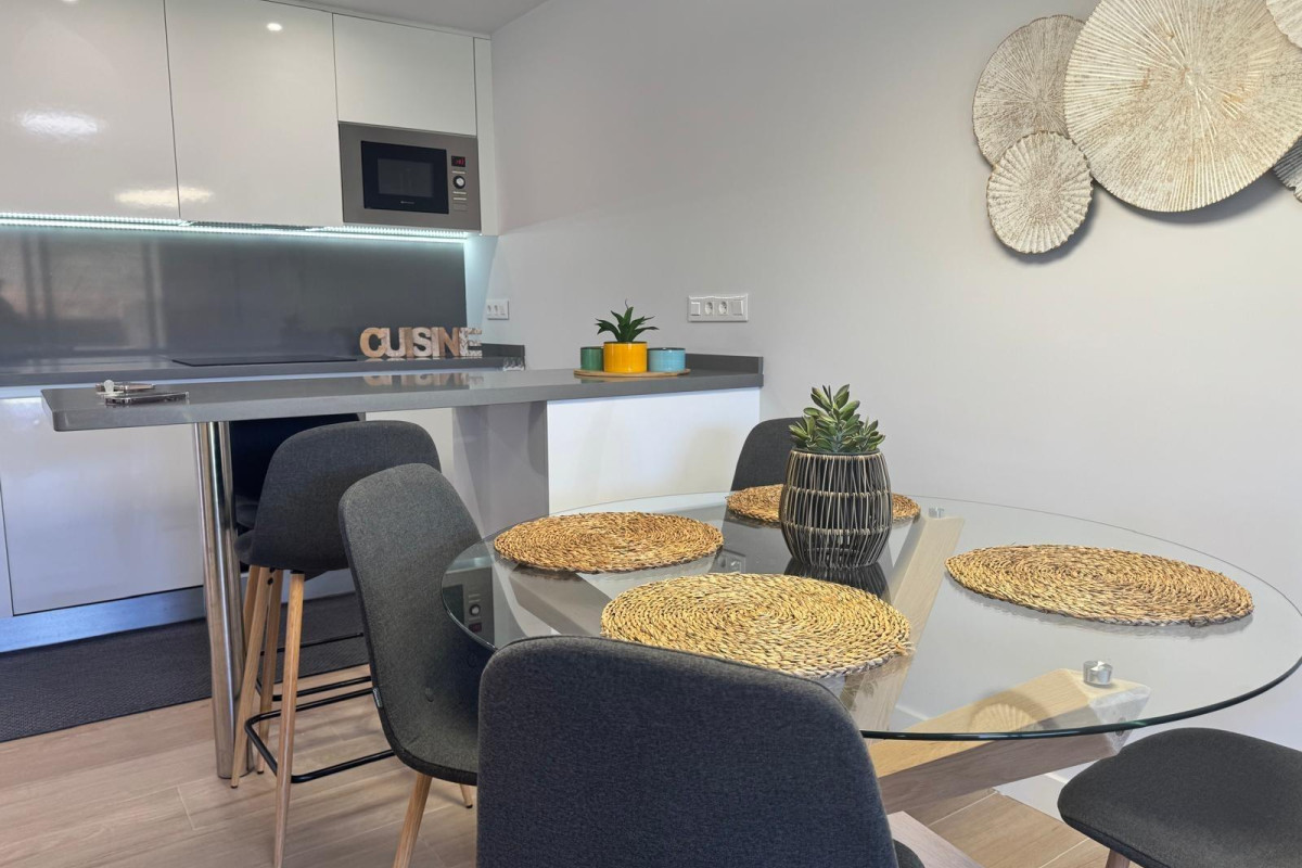 Herverkoop - Appartement  - Orihuela Costa - Villamartín-Las Filipinas