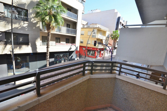 Herverkoop - Winkel Ruimte - Torrevieja - Centro