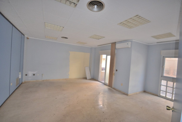 Herverkoop - Winkel Ruimte - Torrevieja - Centro