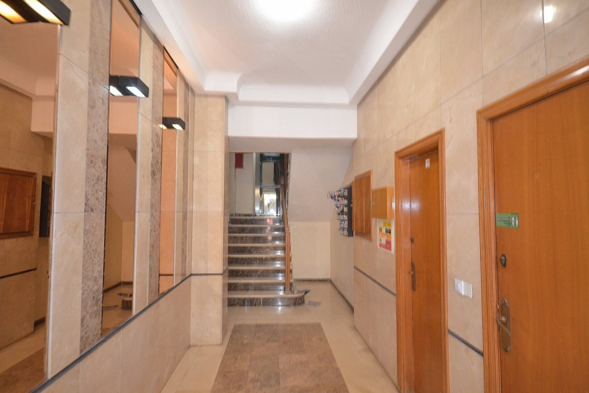 Herverkoop - Winkel Ruimte - Torrevieja - Centro