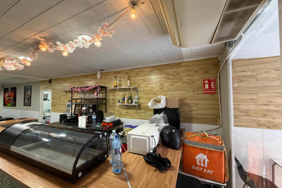 Location à long terme - Commercial Unit - Alicante - Altozano