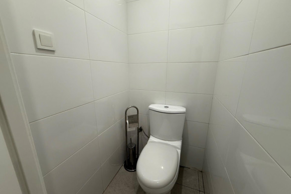 Location à long terme - Commercial Unit - Alicante - Altozano