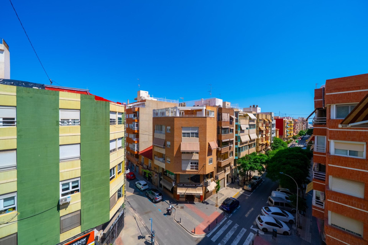 Revente - Appartement - Alicante - Centro