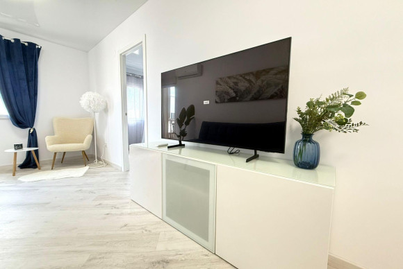 Herverkoop - Appartement  - Torrevieja - Estacion de autobuses