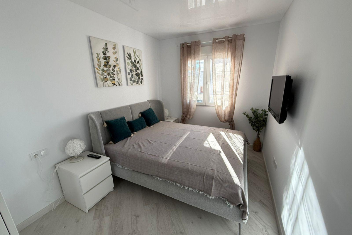 Herverkoop - Appartement  - Torrevieja - Estacion de autobuses