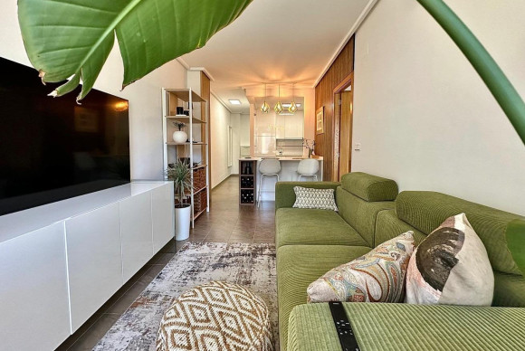 Reventa - Apartamento / piso - Torrevieja