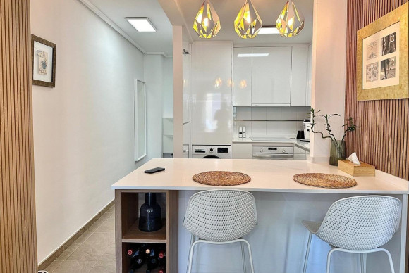 Reventa - Apartamento / piso - Torrevieja