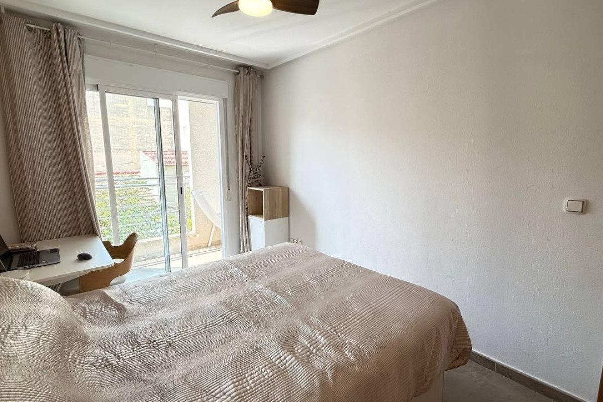 Reventa - Apartamento / piso - Torrevieja