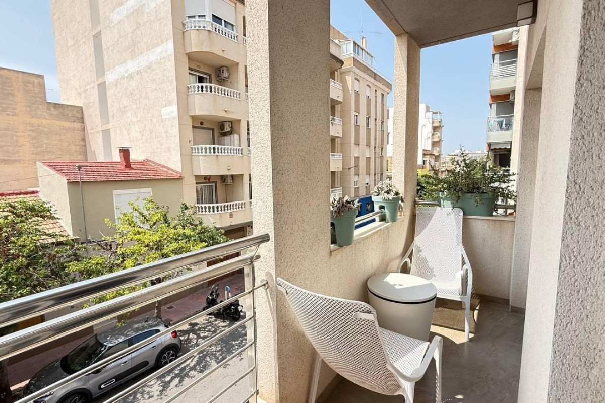 Reventa - Apartamento / piso - Torrevieja