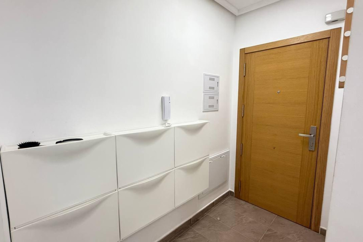 Reventa - Apartamento / piso - Torrevieja