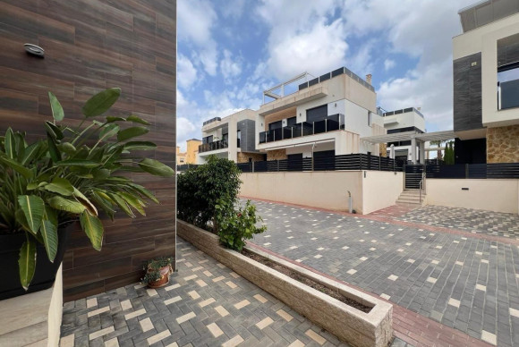 Herverkoop - LUXE VILLA - Orihuela Costa - Lomas de Cabo Roig