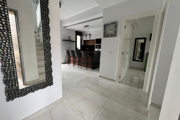 Herverkoop - LUXE VILLA - Orihuela Costa - Lomas de Cabo Roig