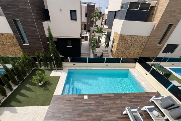 Herverkoop - LUXE VILLA - Orihuela Costa - Lomas de Cabo Roig