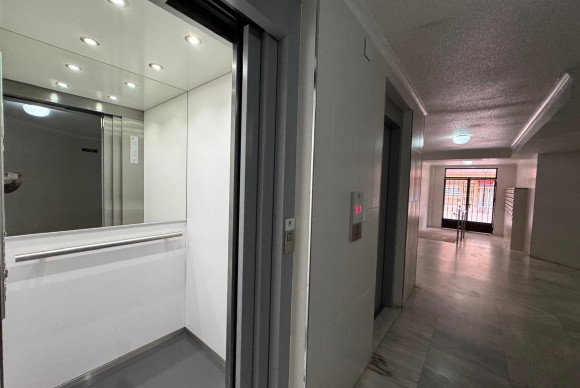 Herverkoop - Appartement  - Torrevieja - Centro