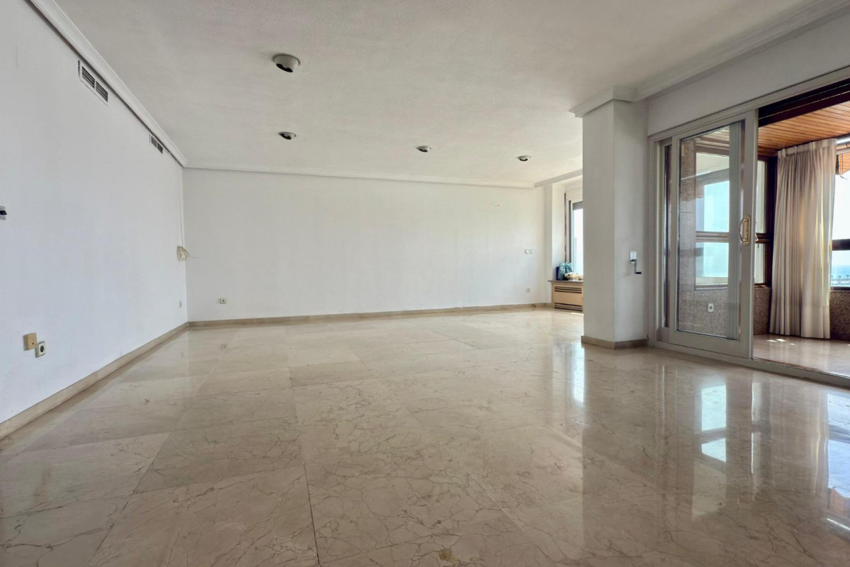 Herverkoop - Appartement  - Alicante - Centro