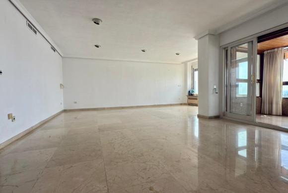 Herverkoop - Appartement  - Alicante - Centro