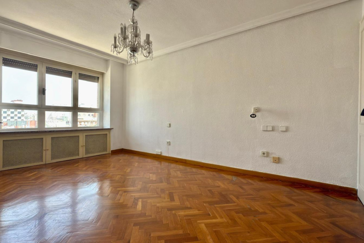 Herverkoop - Appartement  - Alicante - Centro