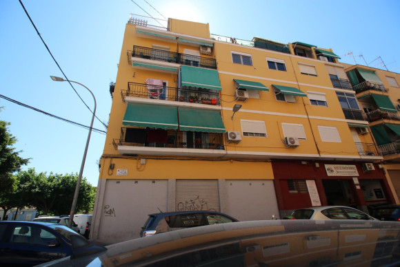 Herverkoop - Appartement  - Alicante - Ciudad de Asís