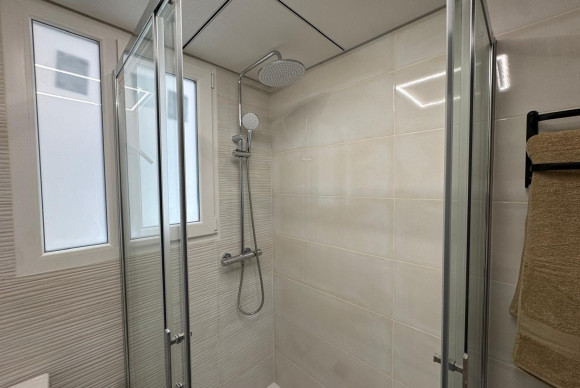 Revente - Appartement - Torrevieja - Playa del Cura