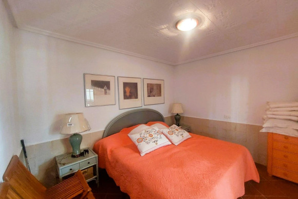 Reventa - Masía - LA MARINA