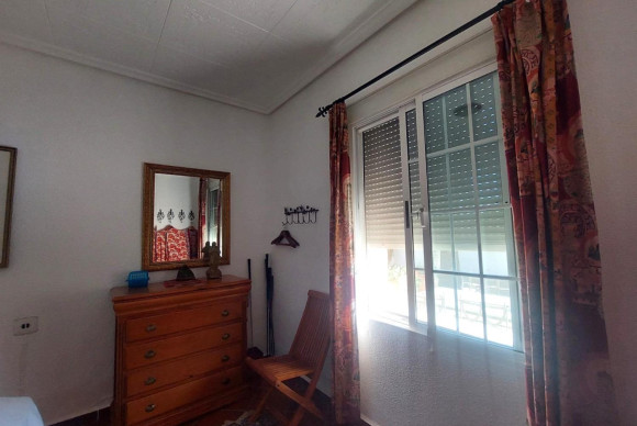 Reventa - Masía - LA MARINA