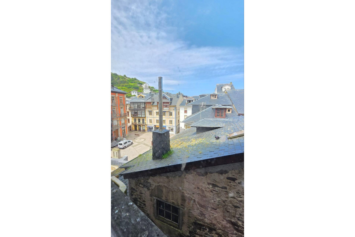 Herverkoop - Gebouw - Valdes - Luarca - Valdés