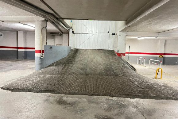 Herverkoop - Garage - Torrevieja - Playa del Cura