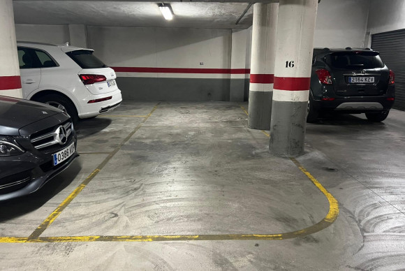 Herverkoop - Garage - Torrevieja - Playa del Cura