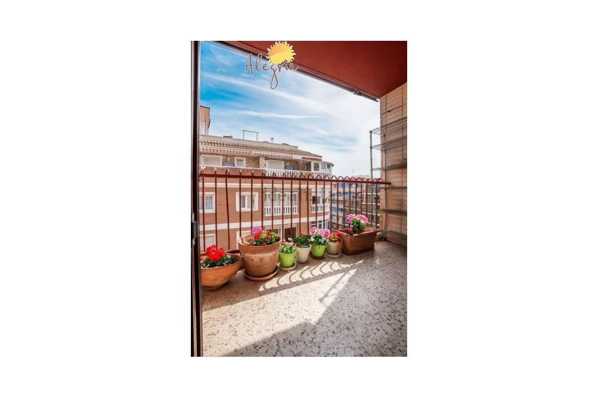 Herverkoop - Appartement  - Torrevieja - Acequion