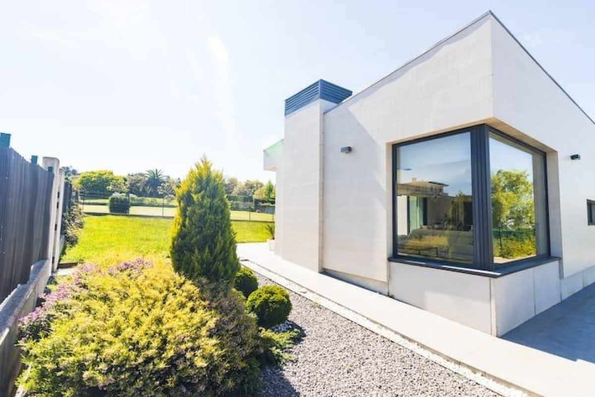 Herverkoop - LUXE VILLA - Gijon - Bernueces