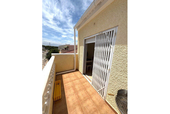 Reventa - Adosado - Torrevieja - El limonar